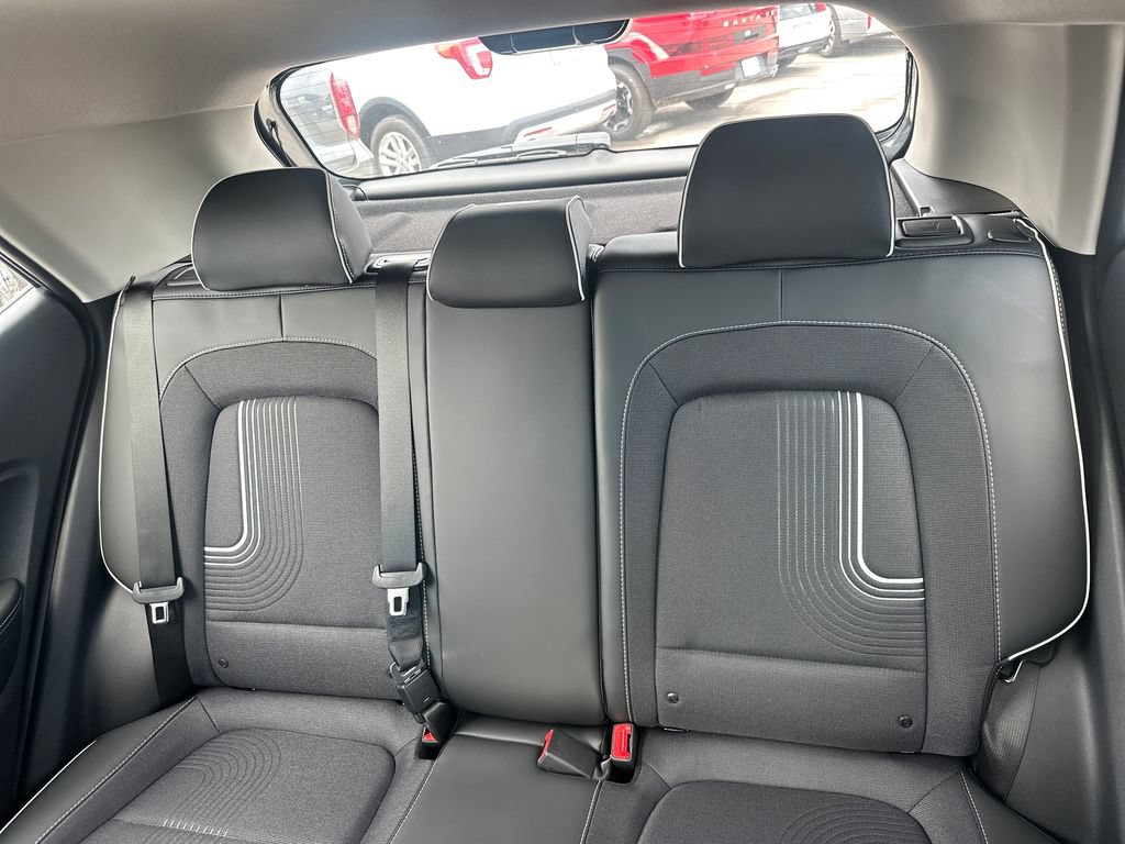 New 2026 Hyundai Venue SEL FWD image 25