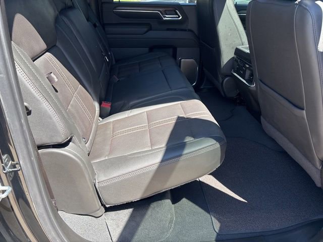 Used 2024 Chevrolet Silverado 2500 High Country w/ High Country Premium Package AWD/4WD image 21