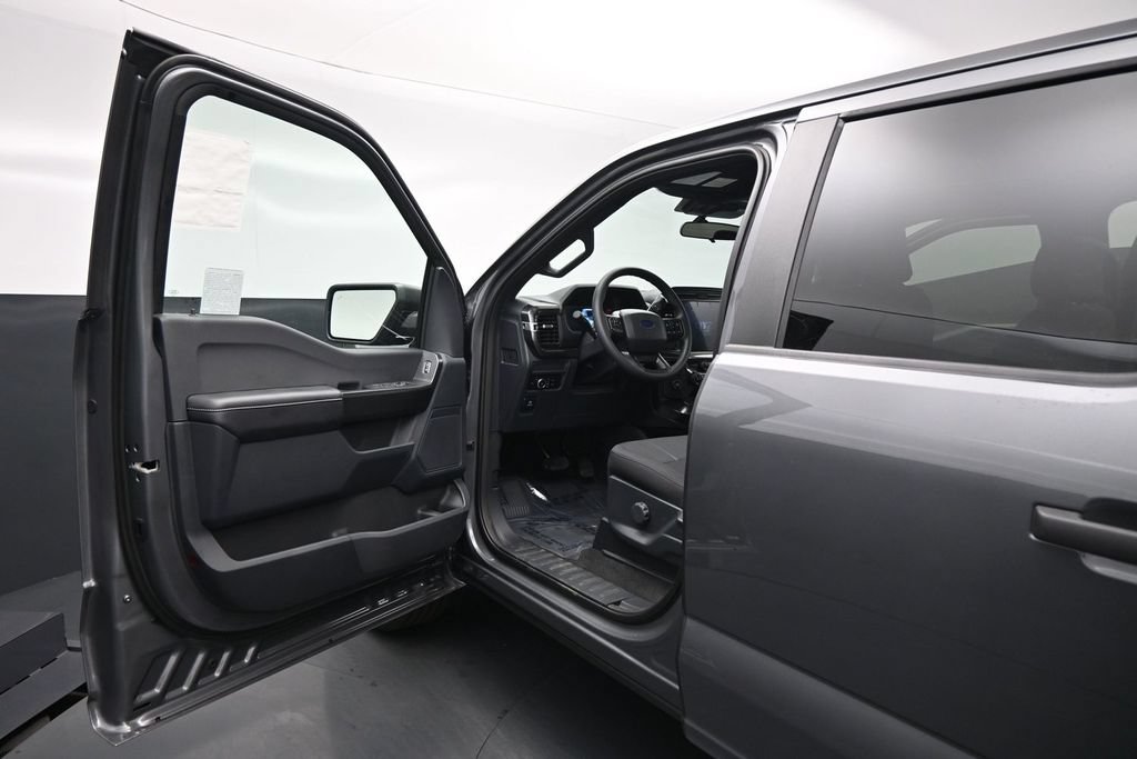 New 2026 Ford F150 STX w/ Equipment Group 200A RWD image 8