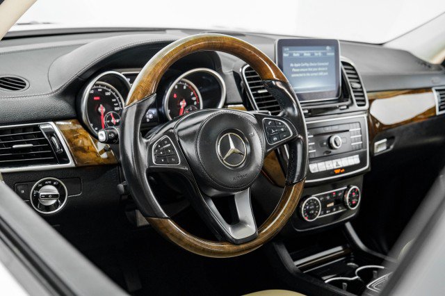 Used 2018 Mercedes-Benz GLS 450 4MATIC image 13