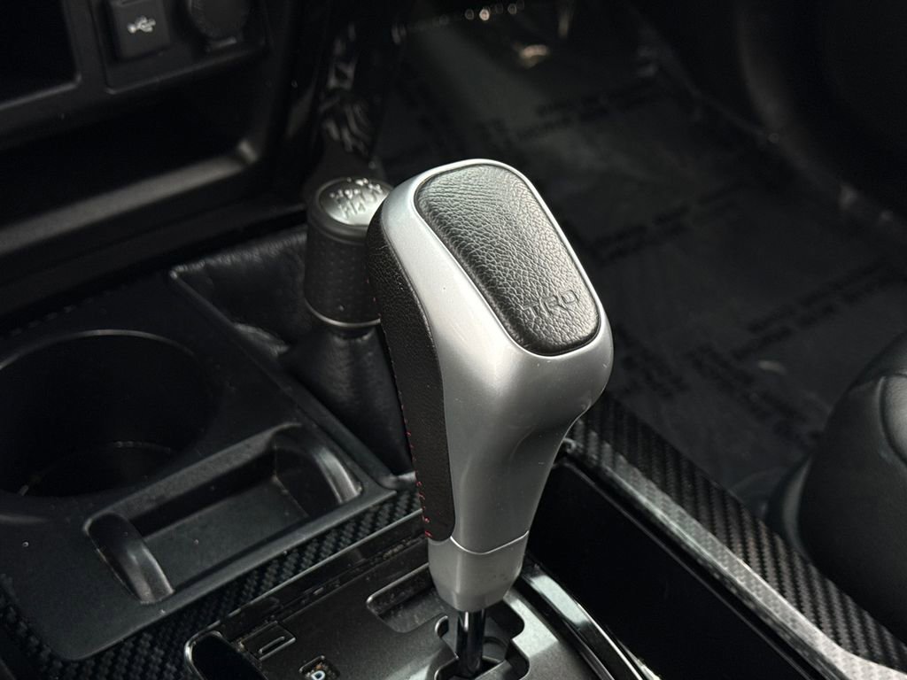Used 2024 Toyota 4Runner TRD Off-Road Premium image 30