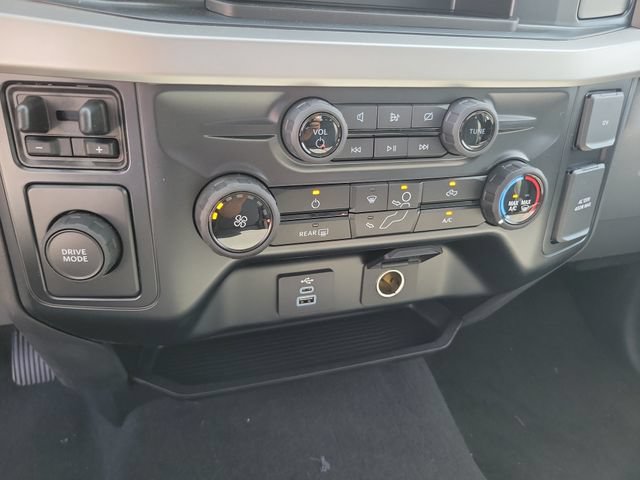 New 2024 Ford F350 XLT w/ XLT Value Package RWD image 23