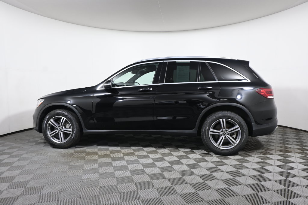 Certified 2021 Mercedes-Benz GLC 300 4MATIC image 2