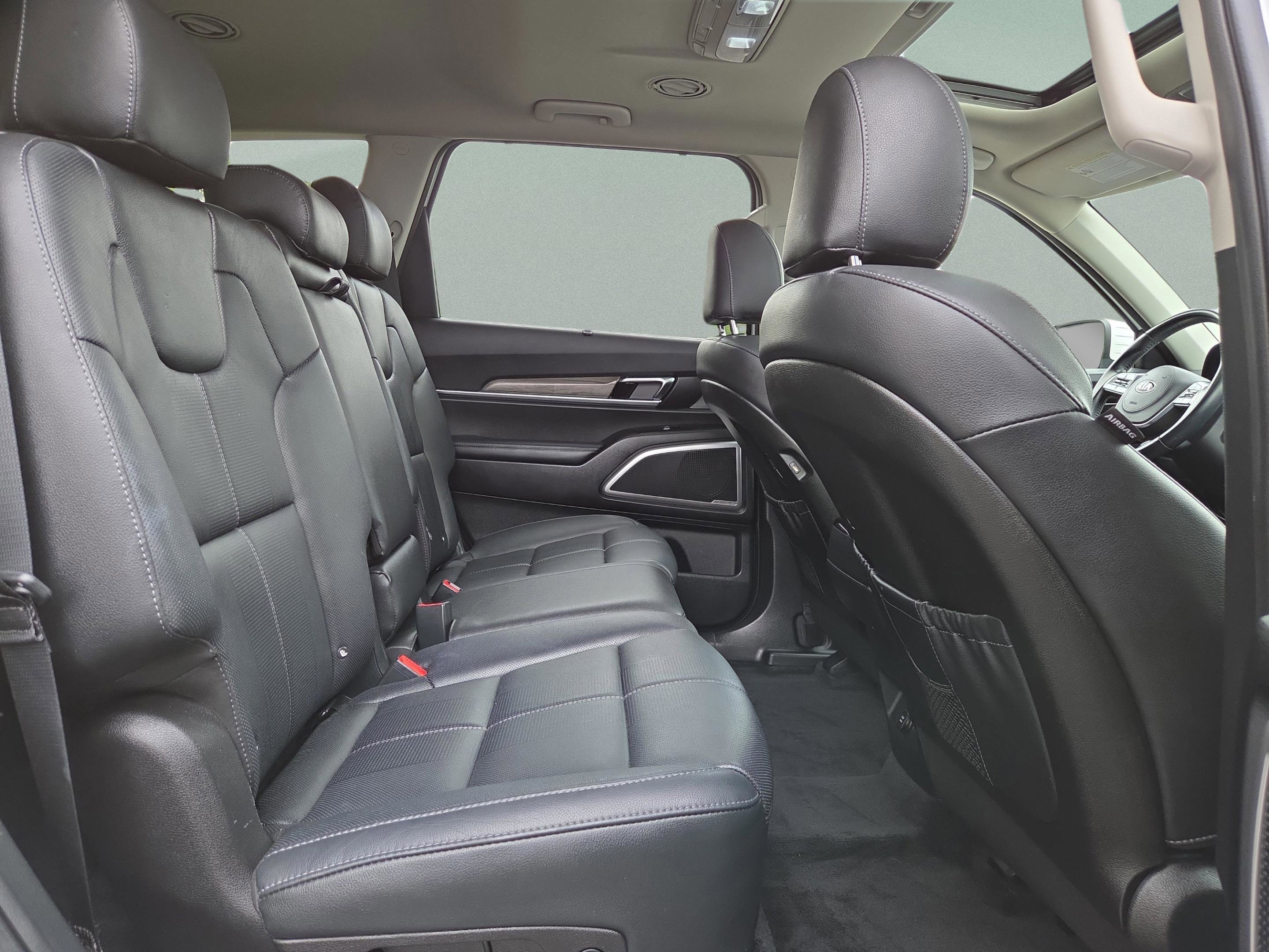 Used 2020 Kia Telluride EX image 38