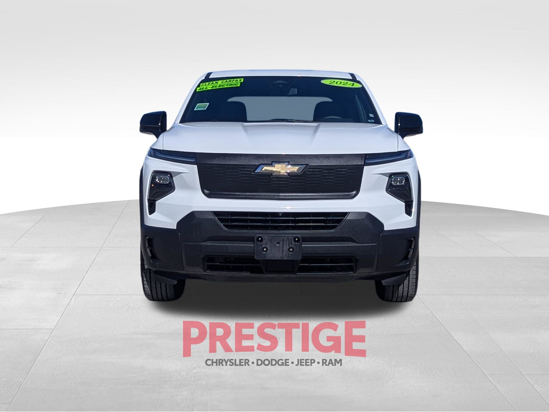 Used 2024 Chevrolet Silverado EV W/T AWD/4WD image 3