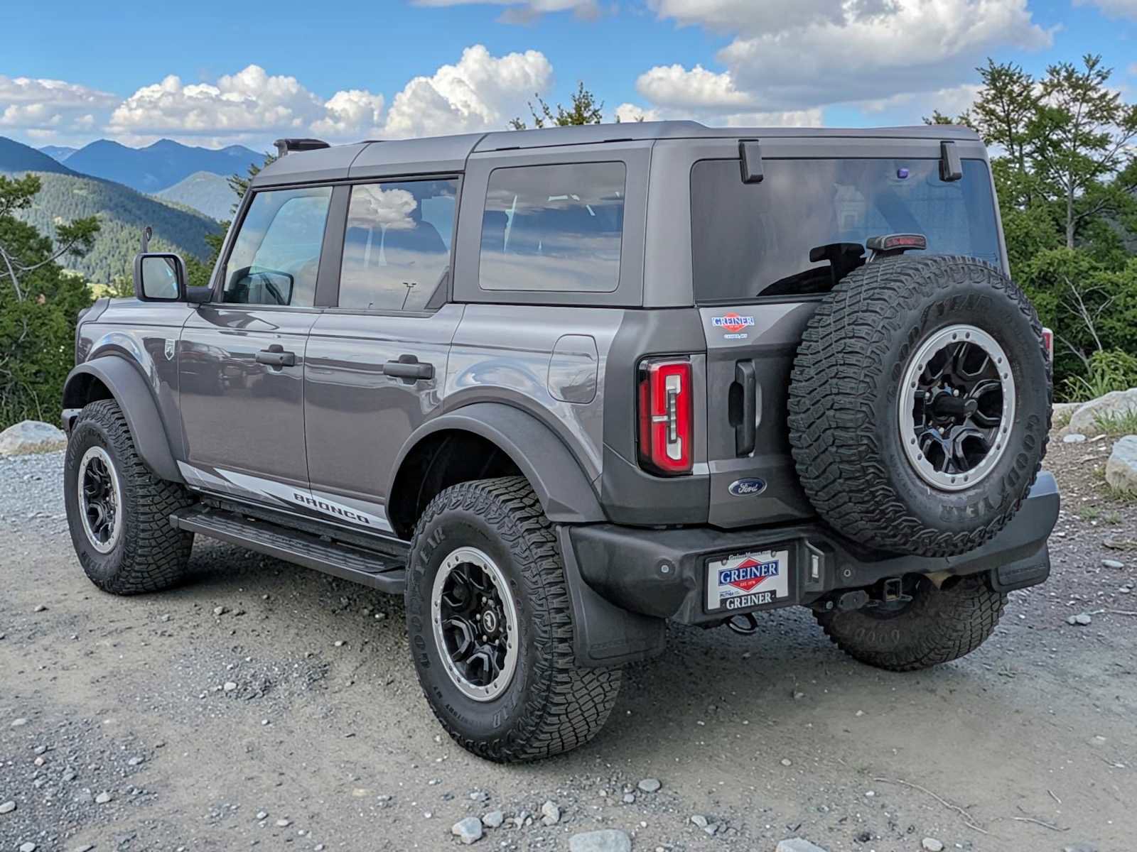 Used 2021 Ford Bronco Big Bend w/ Sasquatch Package AWD/4WD image 4