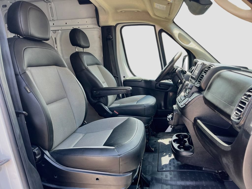 Used 2025 RAM ProMaster 2500 w/ Convenience Group FWD image 23