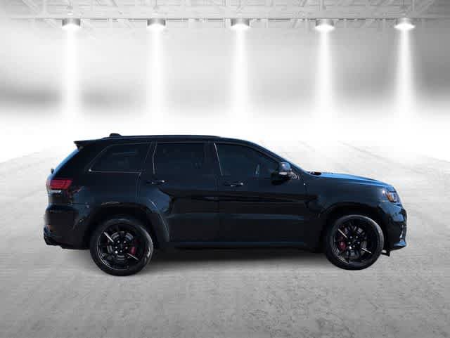 Used 2017 Jeep Grand Cherokee SRT image 9