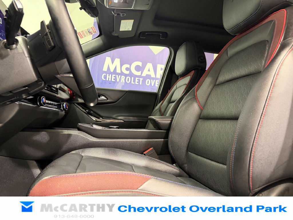 Used 2025 Chevrolet Equinox RS w/ Safety and Technology Package AWD/4WD image 24