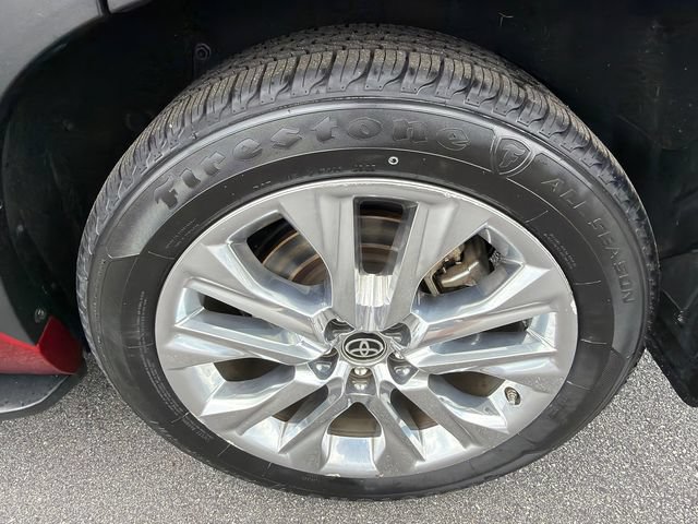 Used 2023 Toyota Highlander Limited FWD image 20
