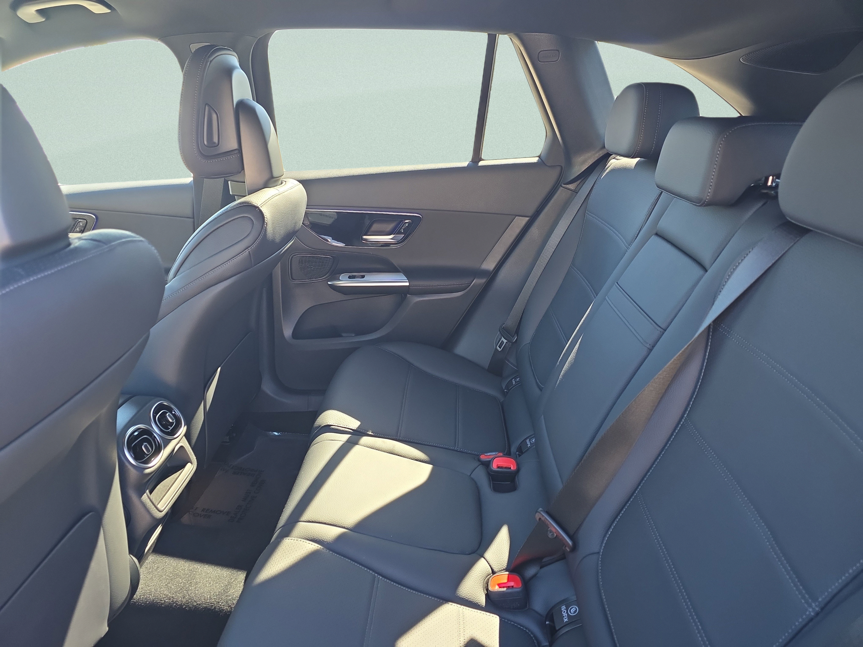 Certified 2026 Mercedes-Benz GLC 300 image 9