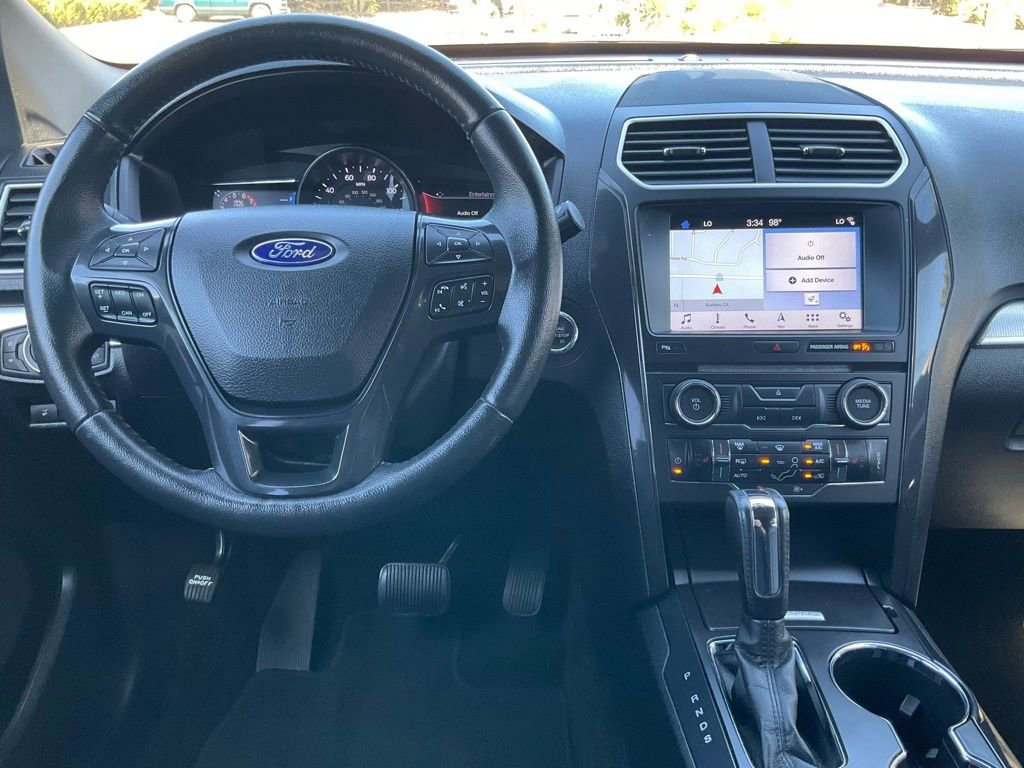 Used 2017 Ford Explorer XLT w/ Equipment Group 202A image 26