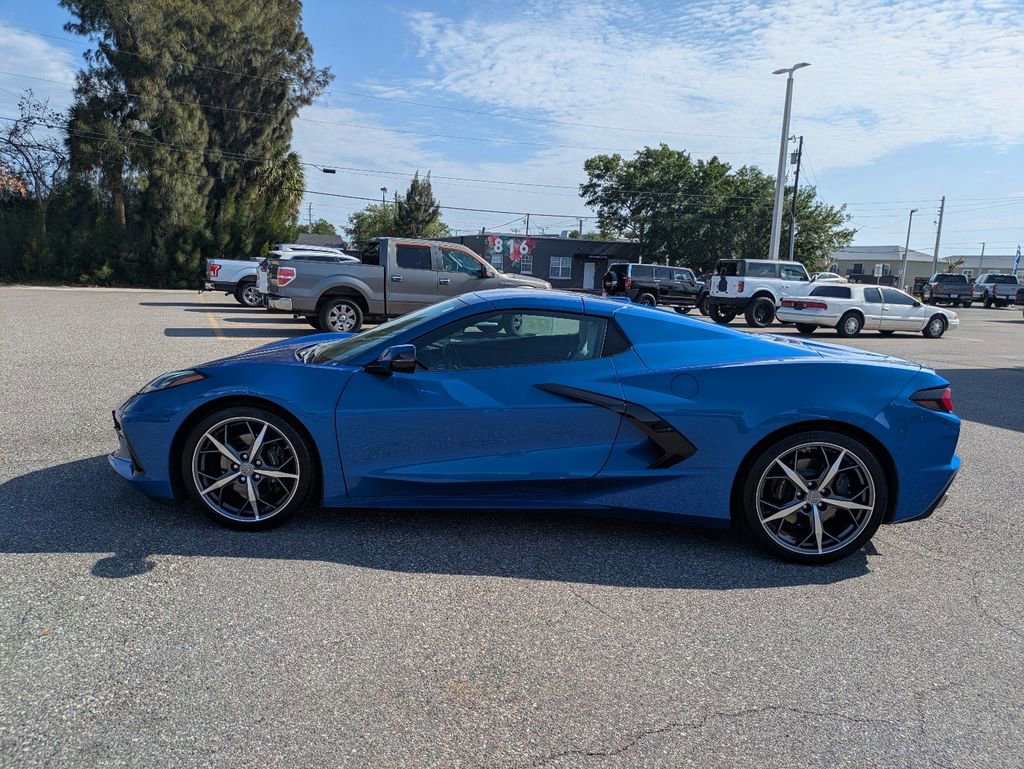 Used 2023 Chevrolet Corvette Stingray Convertible w/ 1LT RWD image 9