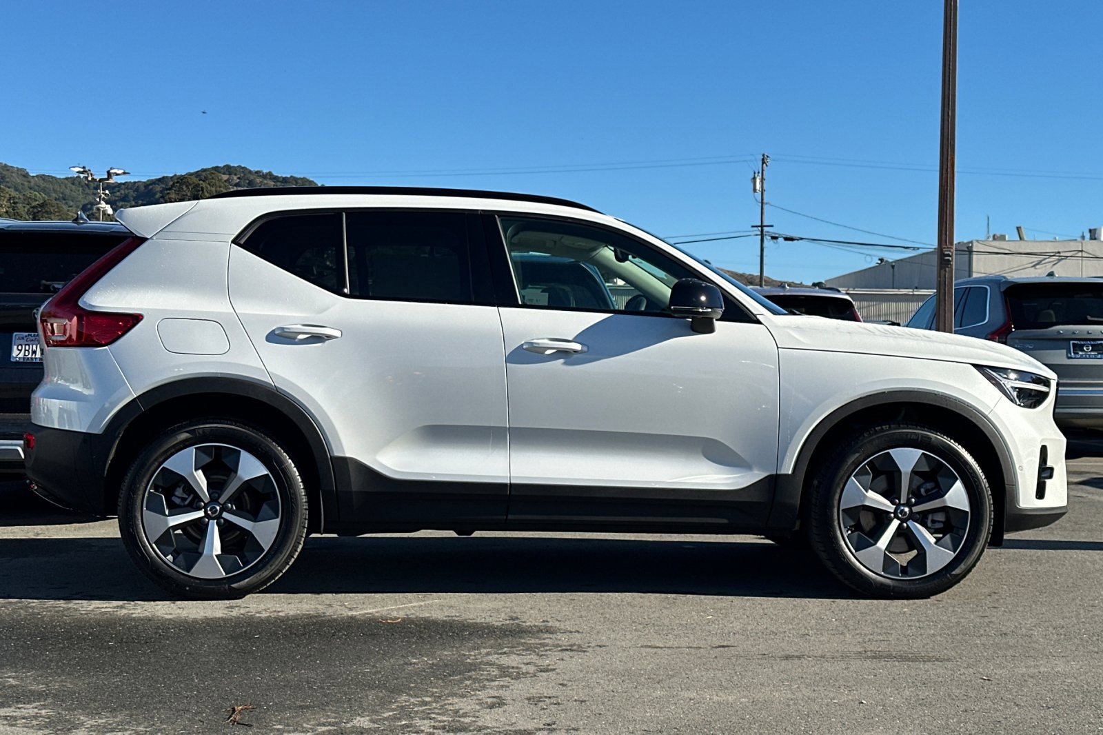 New 2026 Volvo XC40 B5 Plus w/ Protection Package Premier image 8