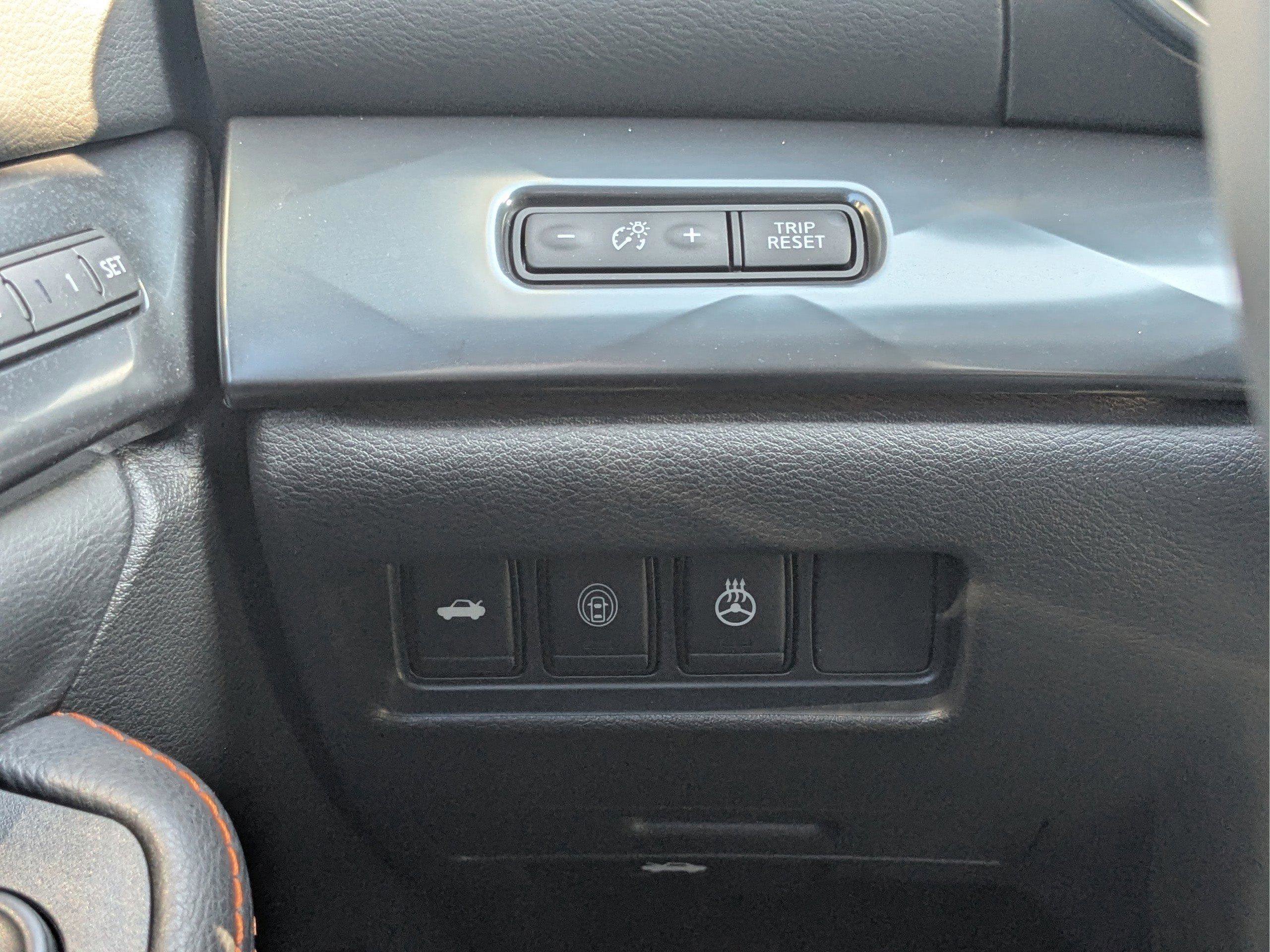 Used 2023 Nissan Maxima SR w/ Sport Mat Group image 23