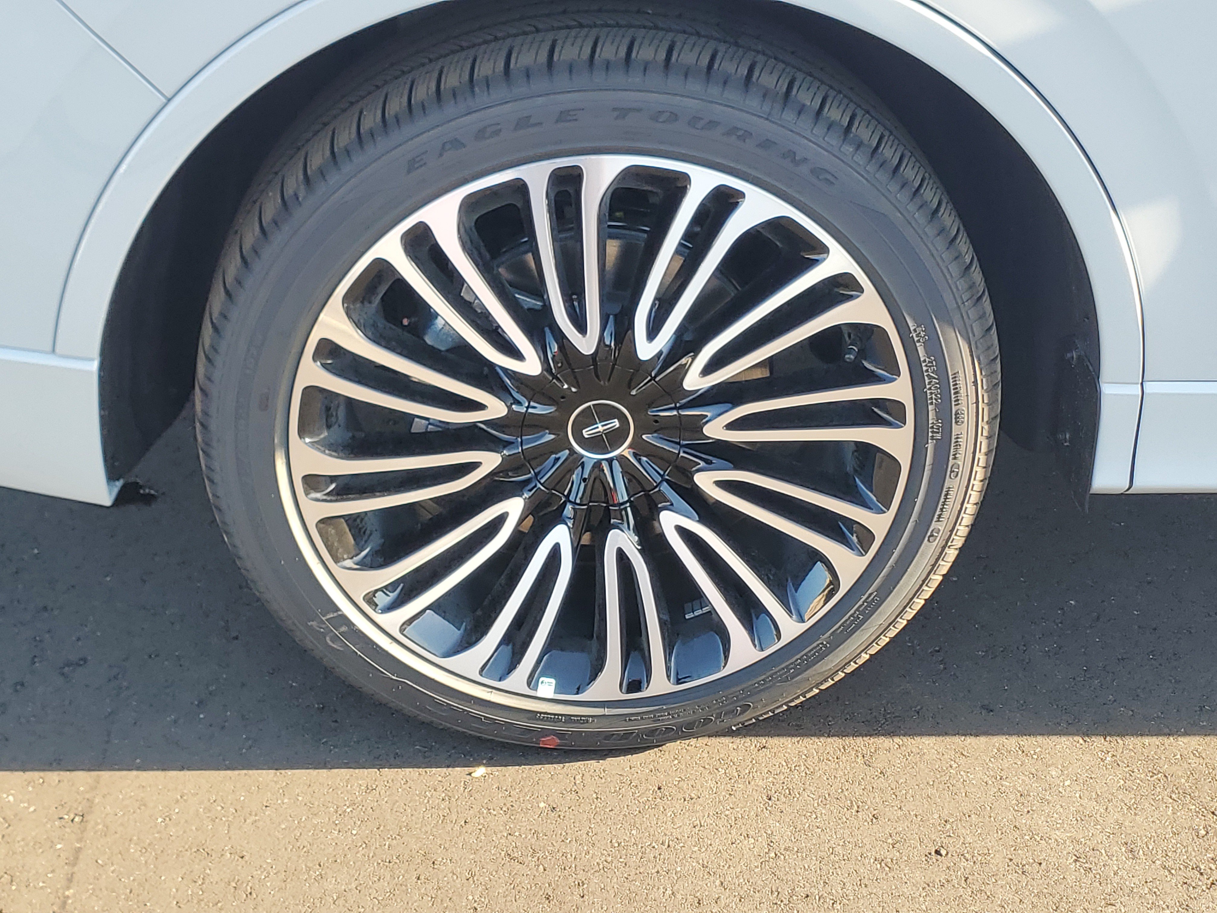 New 2027 Lincoln Aviator Black Label w/ Dynamic Handling Package AWD/4WD image 5