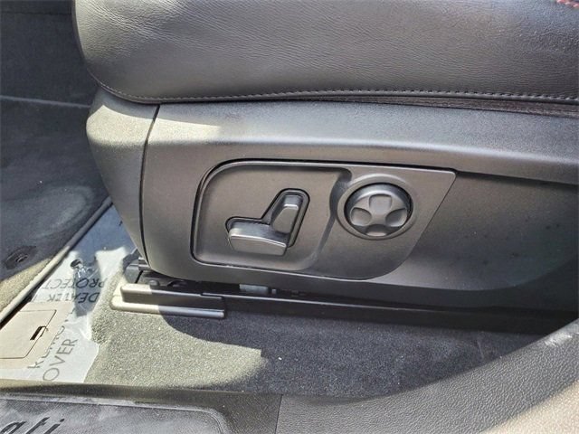 Used 2019 Maserati Levante AWD/4WD image 24