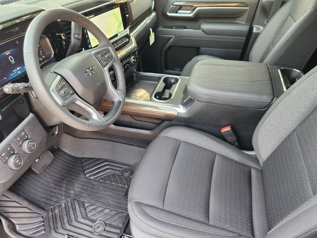 New 2026 Chevrolet Silverado 2500 LT w/ Trail Boss Package AWD/4WD image 3