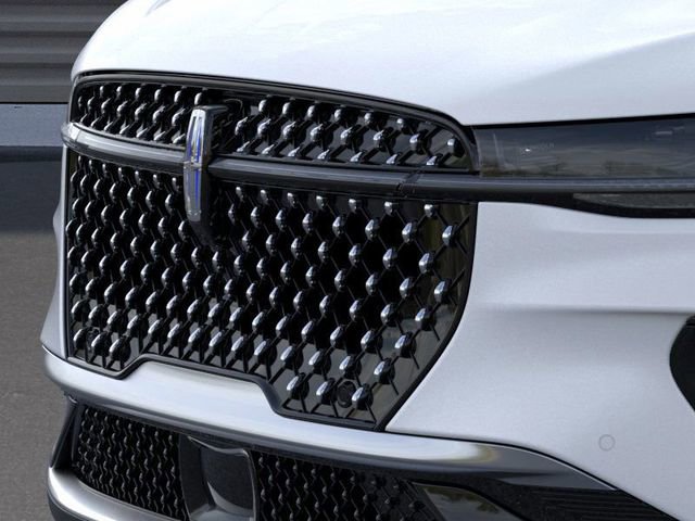 New 2026 Lincoln Nautilus Premier image 17