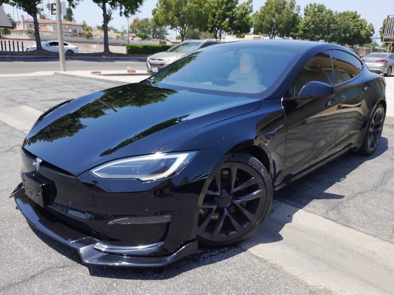 Used 2022 Tesla Model S Plaid AWD/4WD image 22