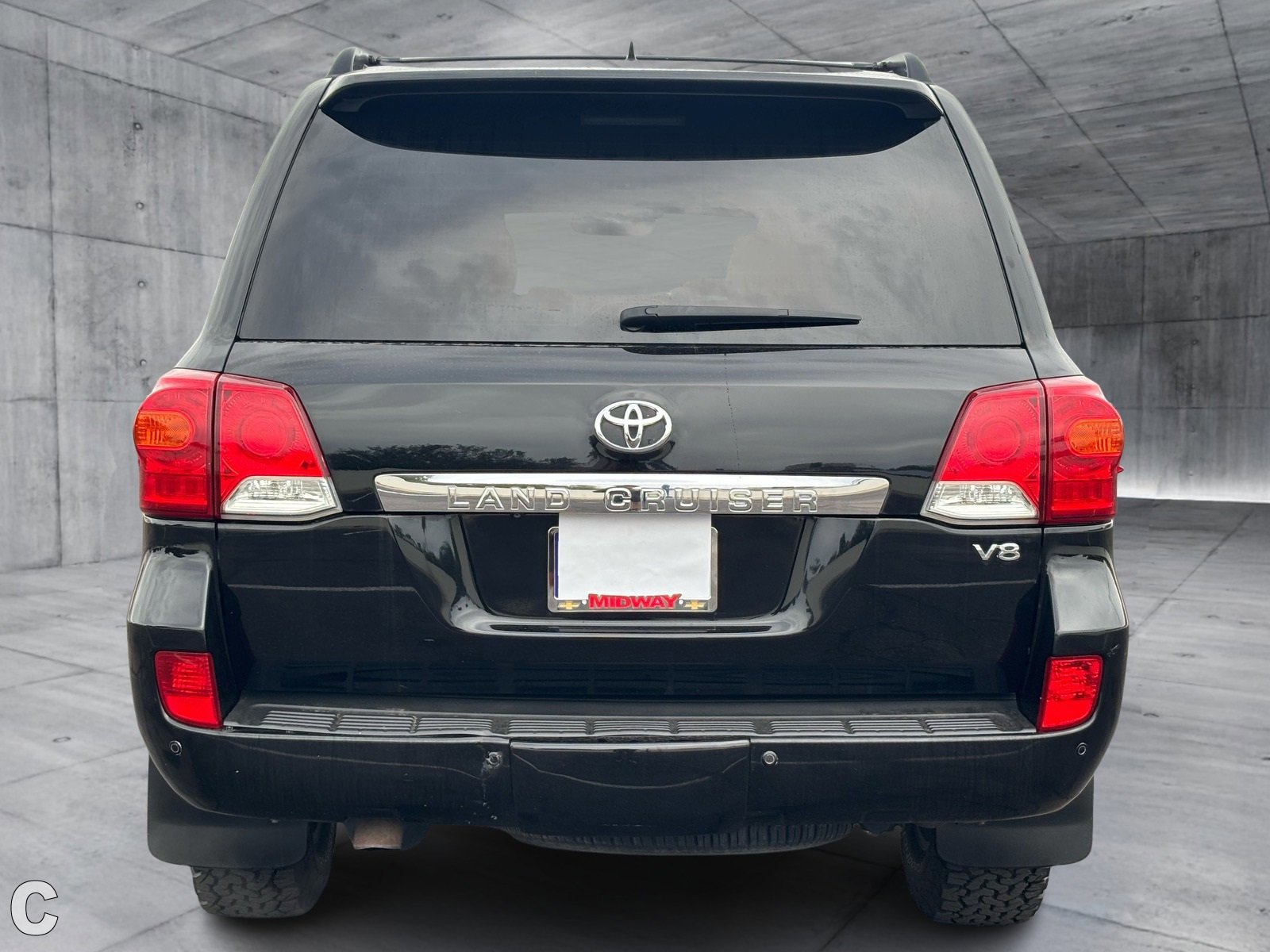 Used 2013 Toyota Land Cruiser image 5