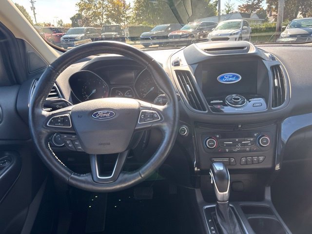 Used 2018 Ford Escape Titanium FWD image 3