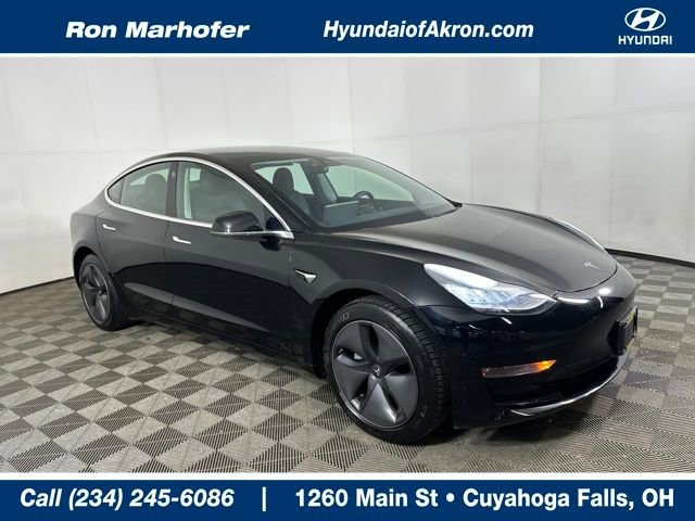 Used 2019 Tesla Model 3 Standard Range Plus image 1