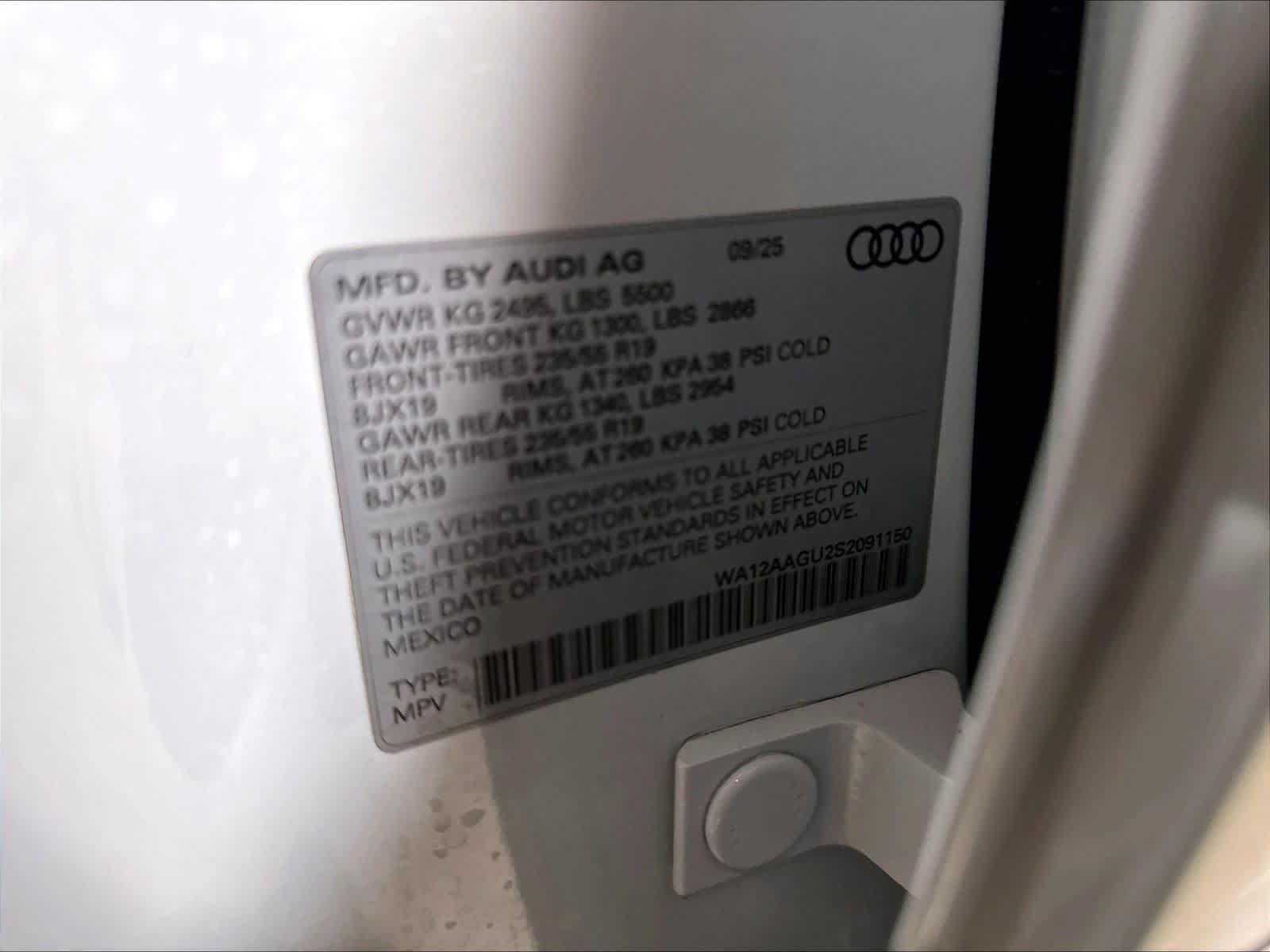 Used 2025 Audi Q5 Premium Plus AWD/4WD image 34