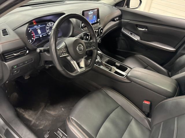 Used 2023 Nissan Sentra SR w/ SR Premium Package image 18