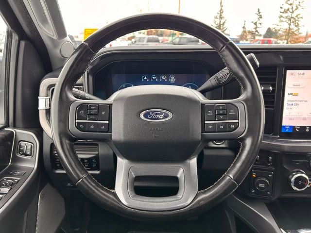 Used 2025 Ford F350 Lariat w/ Black Appearance Package image 27