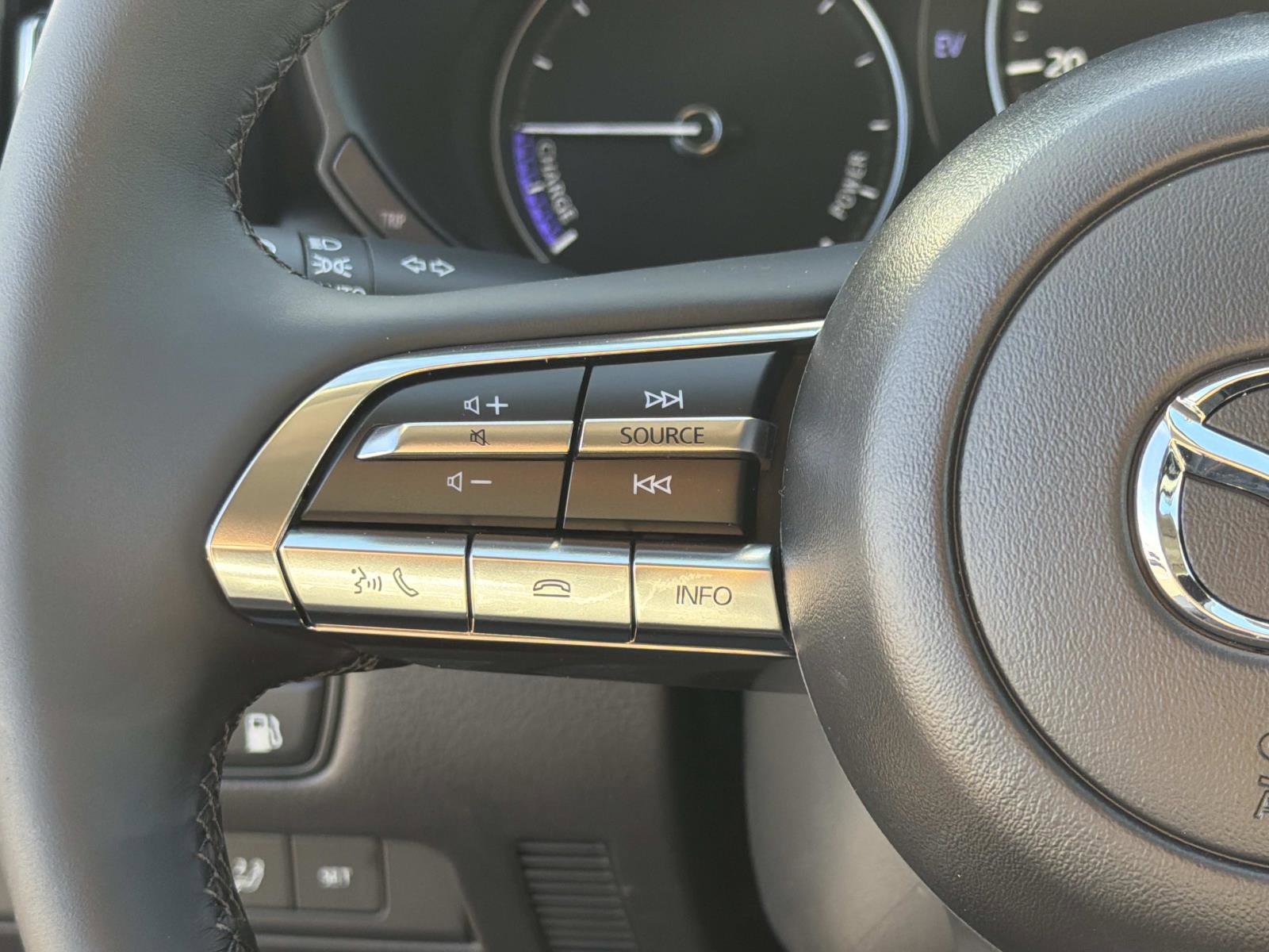 New 2026 MAZDA CX-50 AWD 2.5 Hybrid w/ Weather Package image 9