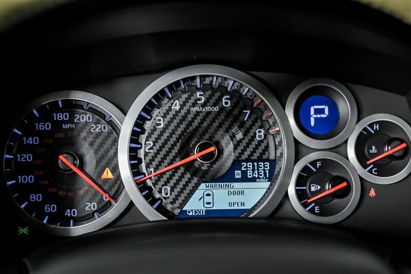 Used 2015 Nissan GT-R Premium AWD/4WD image 22