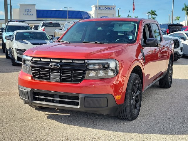 Certified 2023 Ford Maverick Lariat w/ Lariat Luxury Package FWD image 3