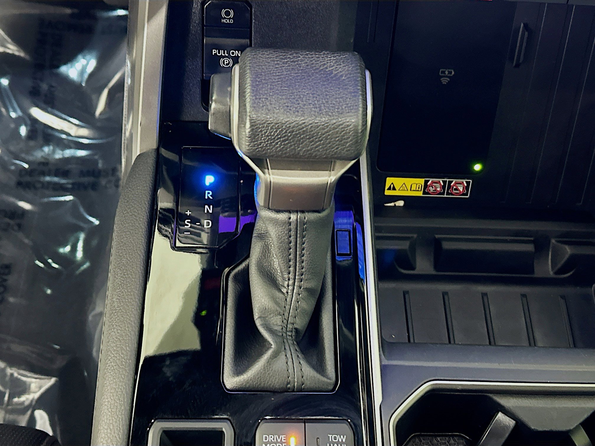 Used 2025 Toyota Tundra Limited image 21