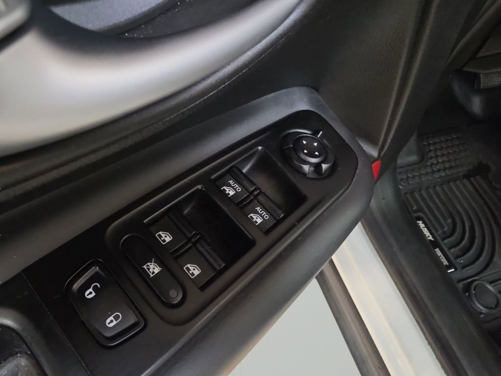 Used 2020 Jeep Renegade Trailhawk w/ Premium Leather Group AWD/4WD image 13
