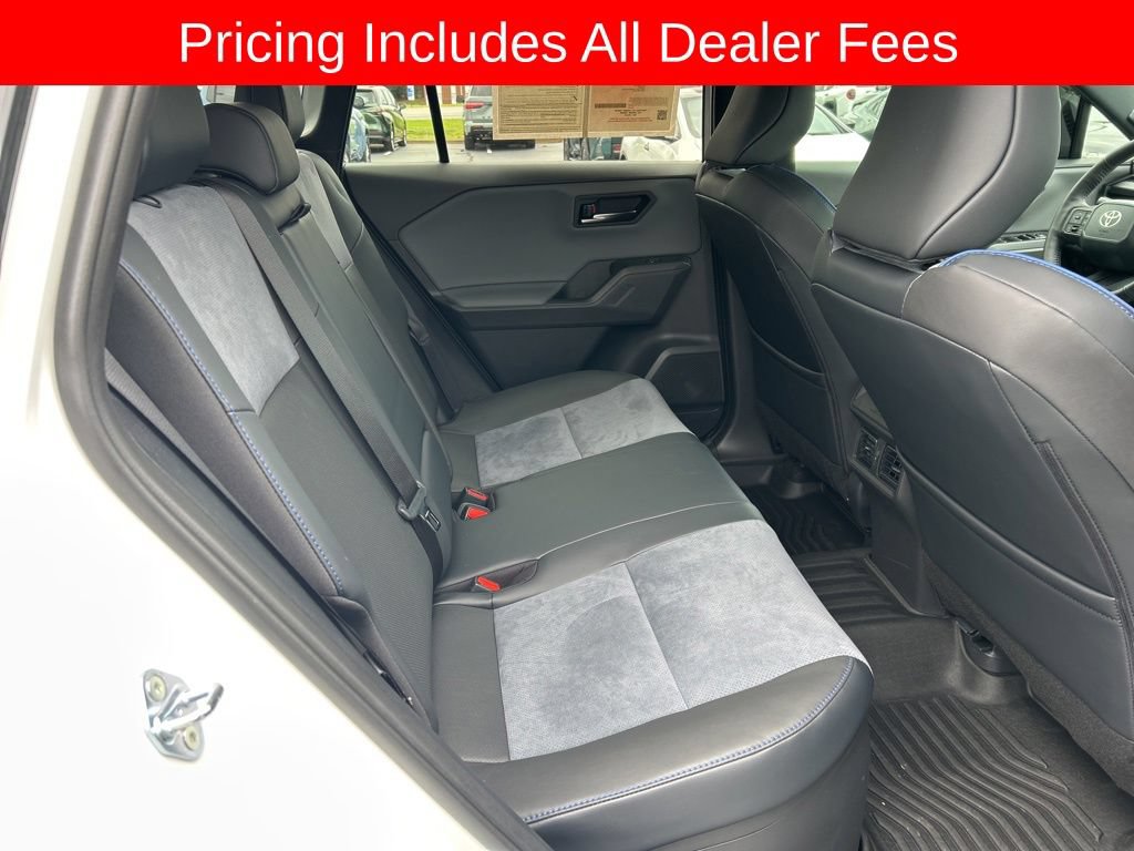 Used 2026 Toyota RAV4 XSE w/ Panoramic Sun Roof Package AWD/4WD image 23