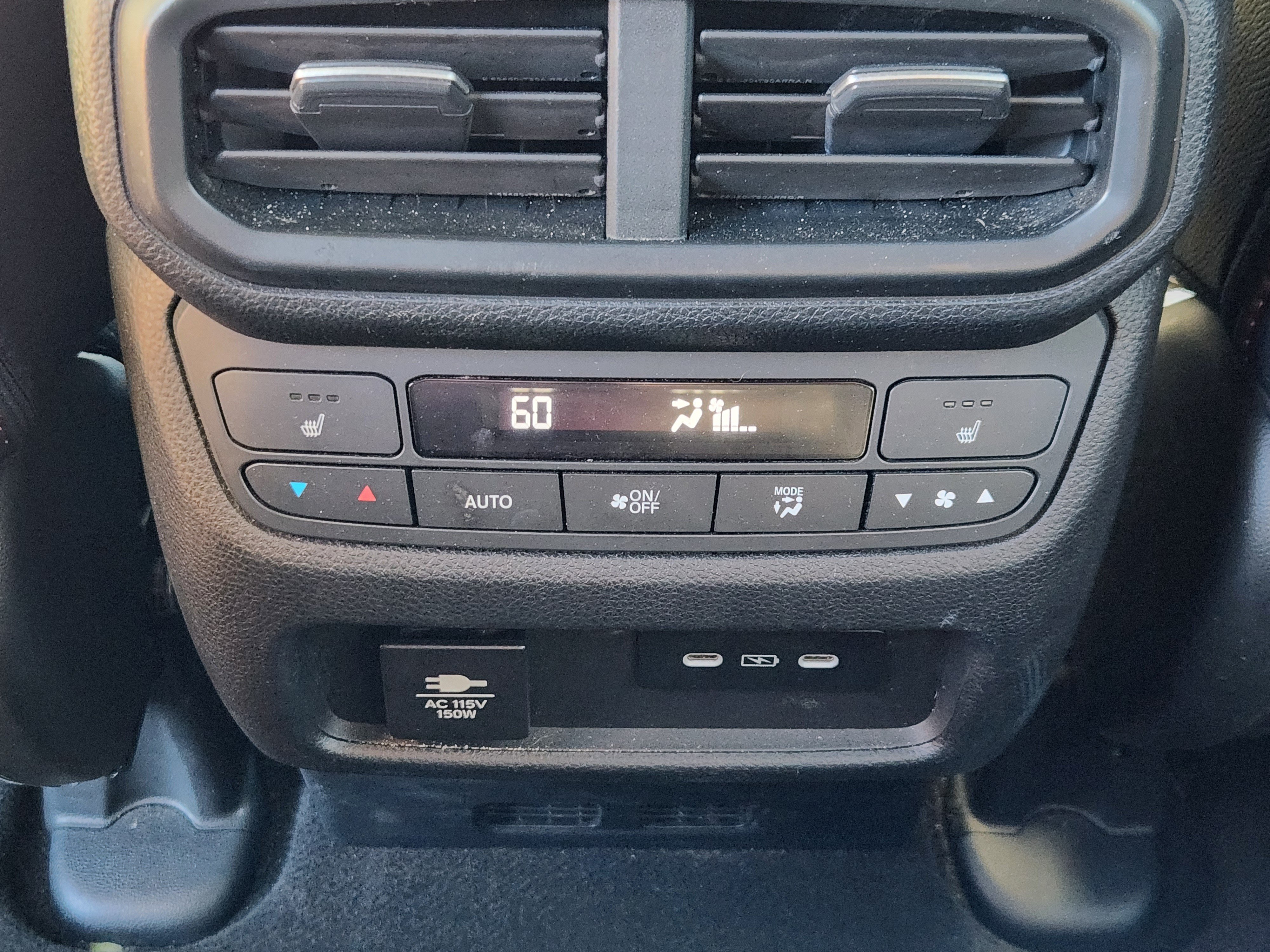 Certified 2024 Honda Passport Black Edition image 23