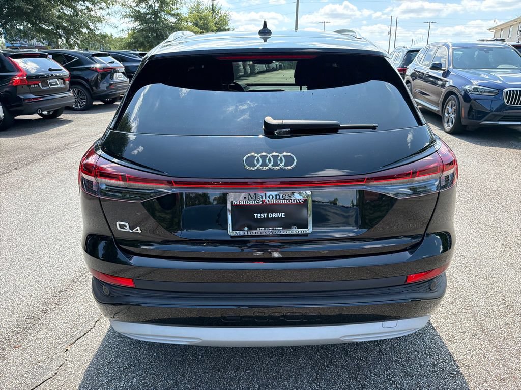 Used 2023 Audi Q4 e-tron Premium Plus RWD image 6