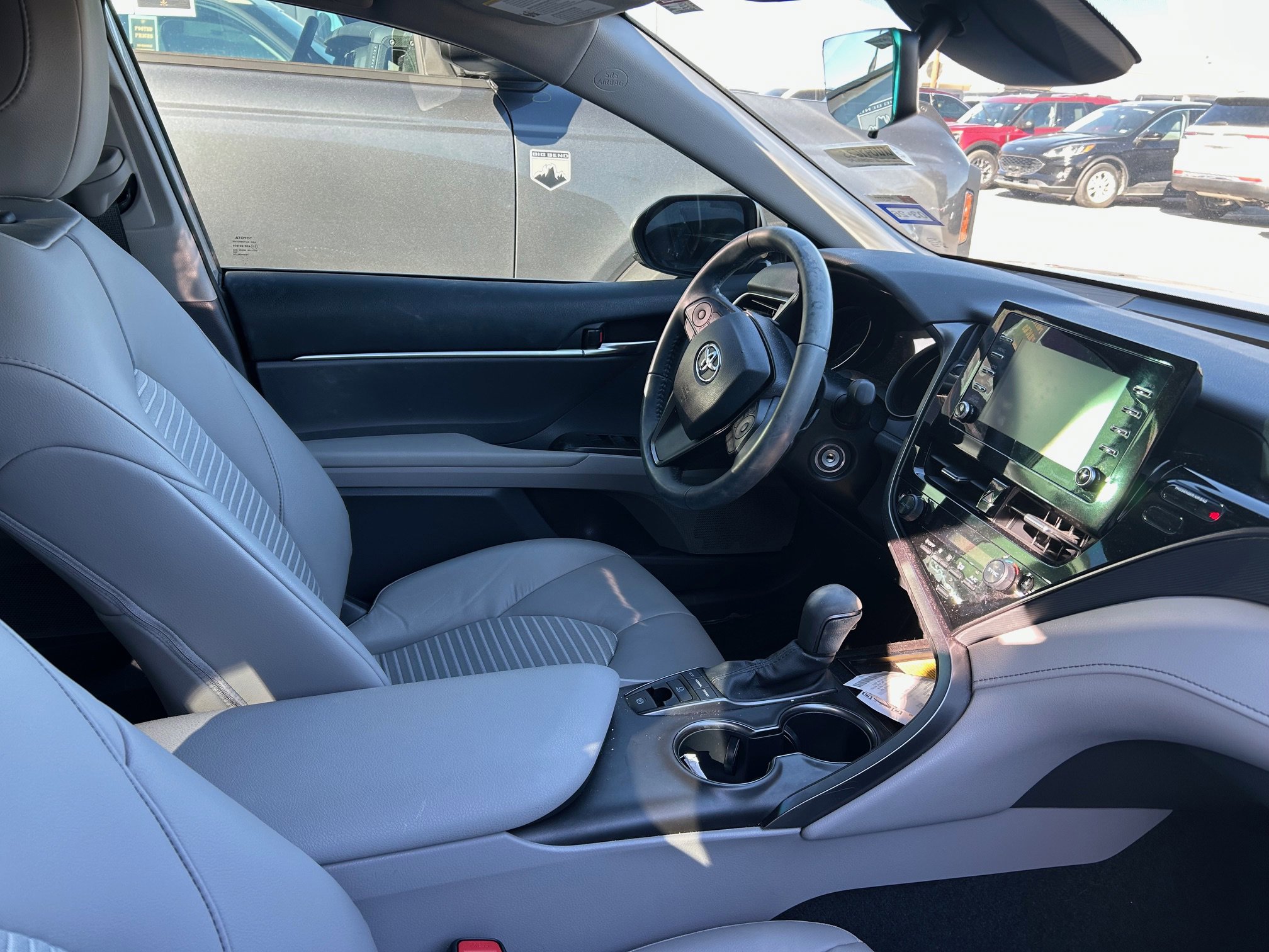 Used 2023 Toyota Camry SE image 18