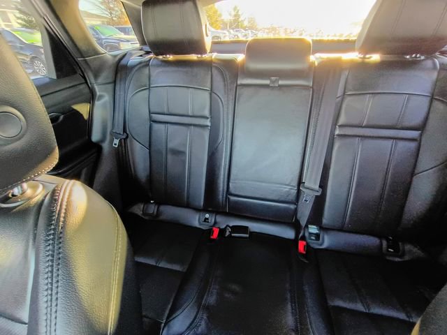 Used 2020 Land Rover Range Rover Evoque SE image 38