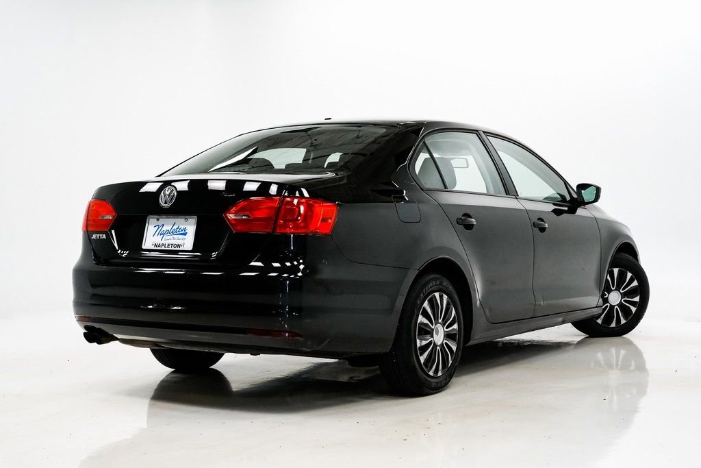Used 2013 Volkswagen Jetta S image 25