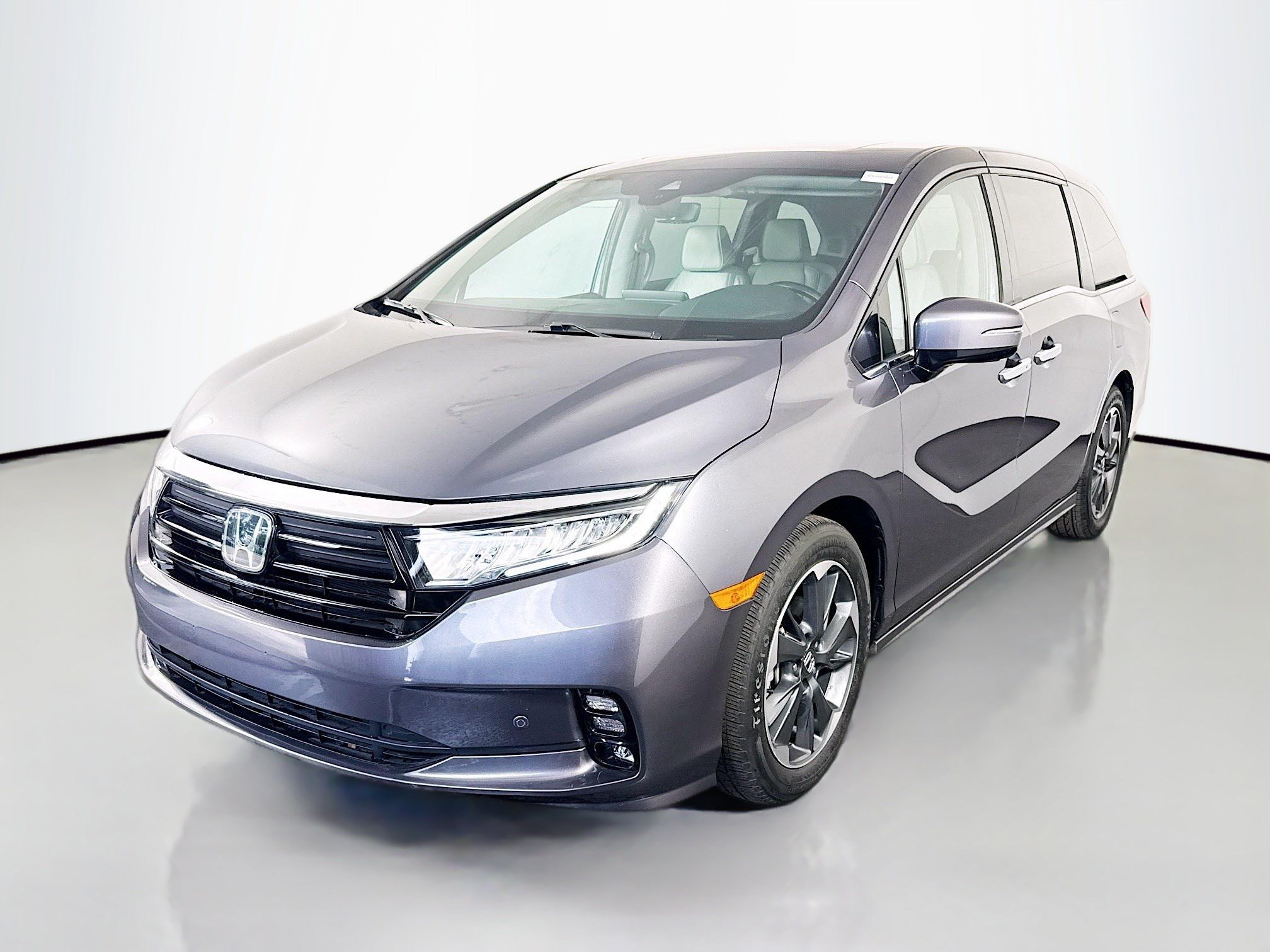 Used 2023 Honda Odyssey Elite image 4