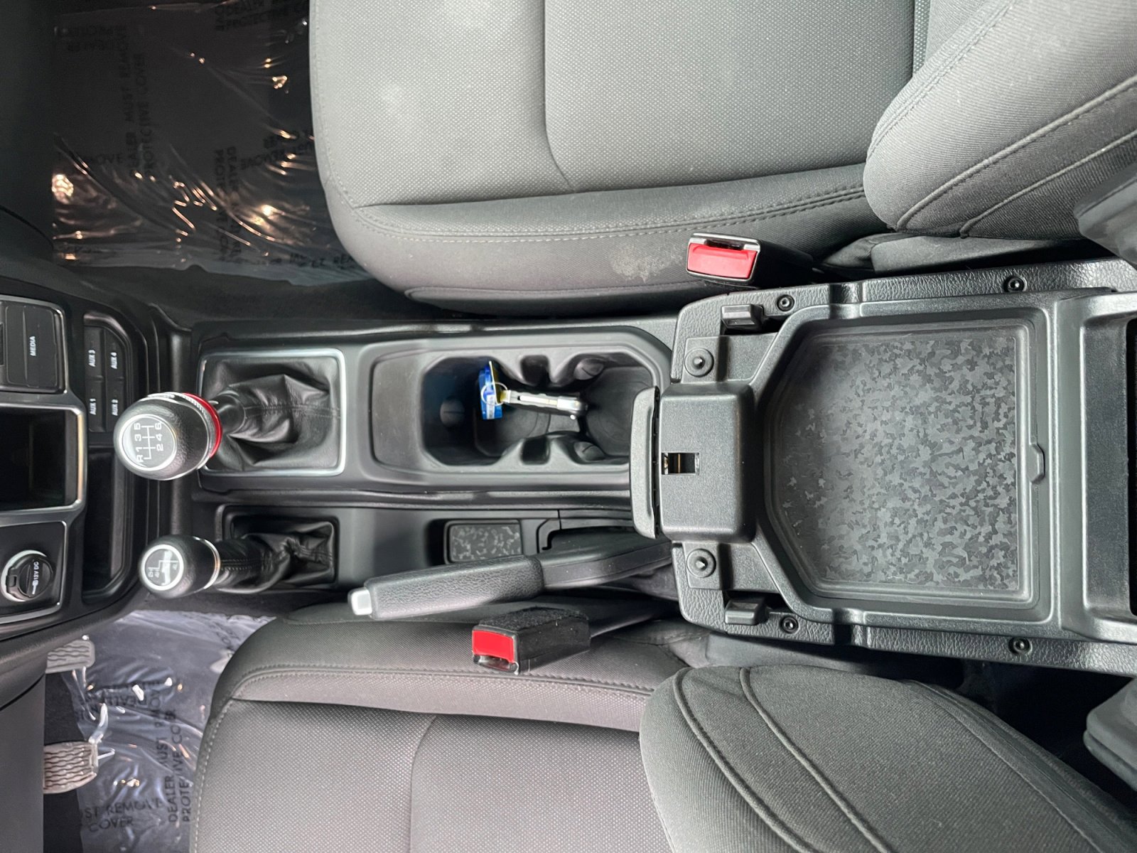 Used 2023 Jeep Wrangler Sport image 27