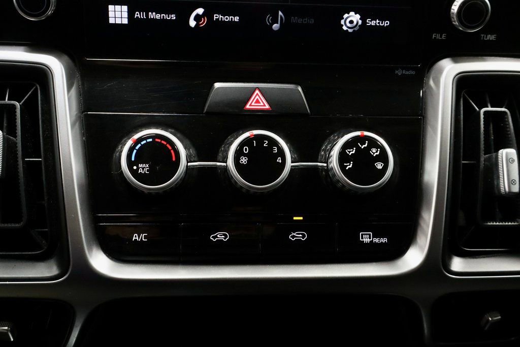 Used 2021 Kia Sorento LX image 31