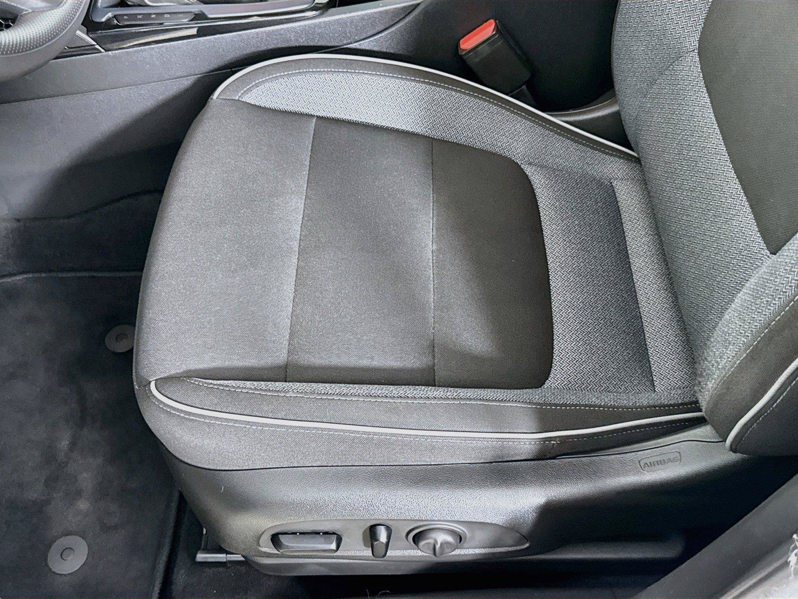 Used 2022 Chevrolet TrailBlazer LT w/ Convenience Package FWD image 19