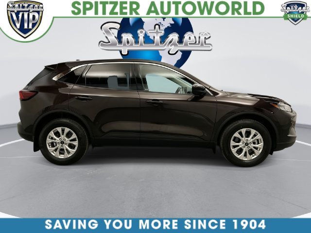 Used 2023 Ford Escape Active w/ Tech Pack #2 AWD/4WD image 10
