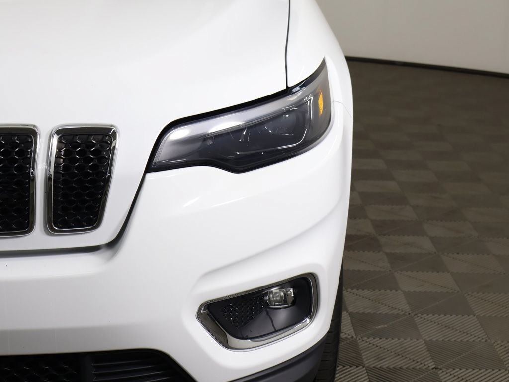 Used 2019 Jeep Cherokee Limited AWD/4WD image 13