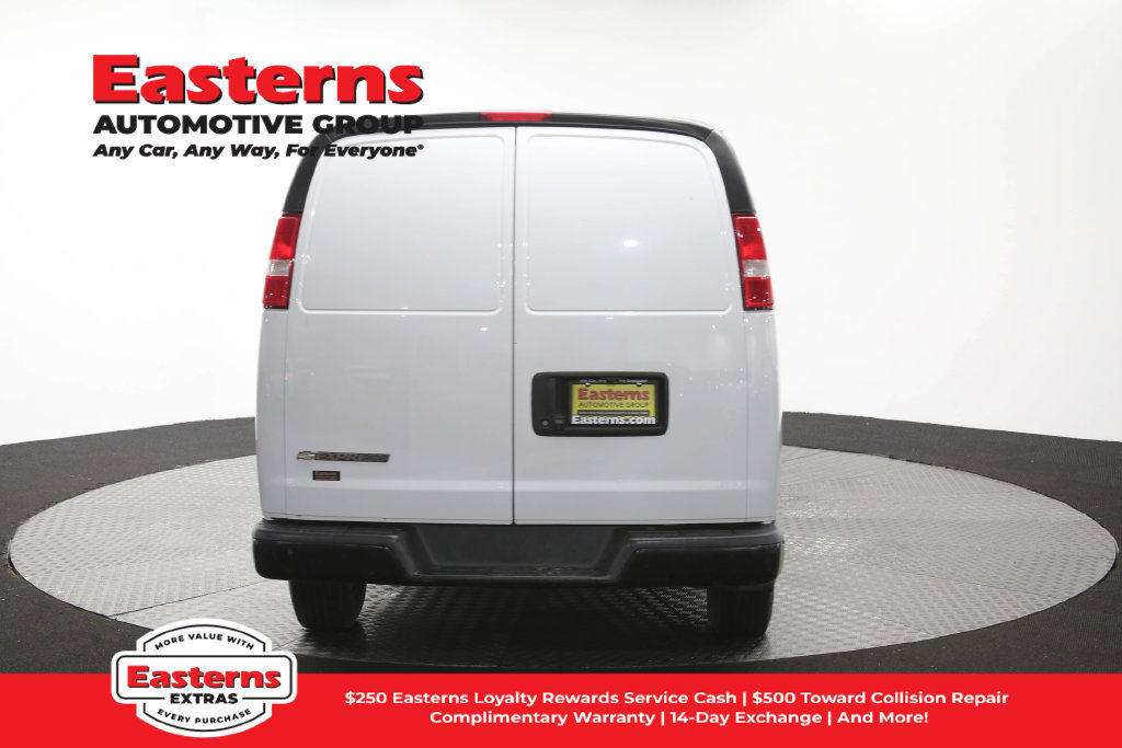 Used 2019 Chevrolet Express 2500 Extended RWD image 36
