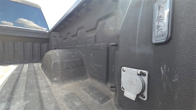 Used 2024 GMC Sierra 1500 Elevation image 27