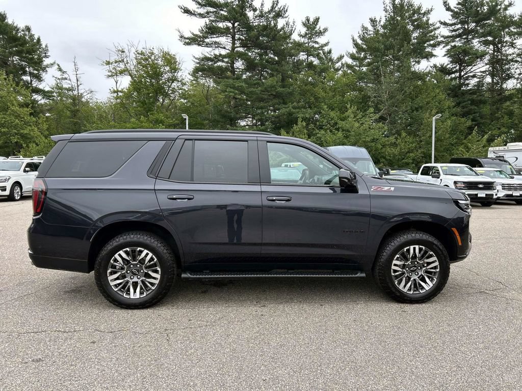 Used 2025 Chevrolet Tahoe Z71 AWD/4WD image 2